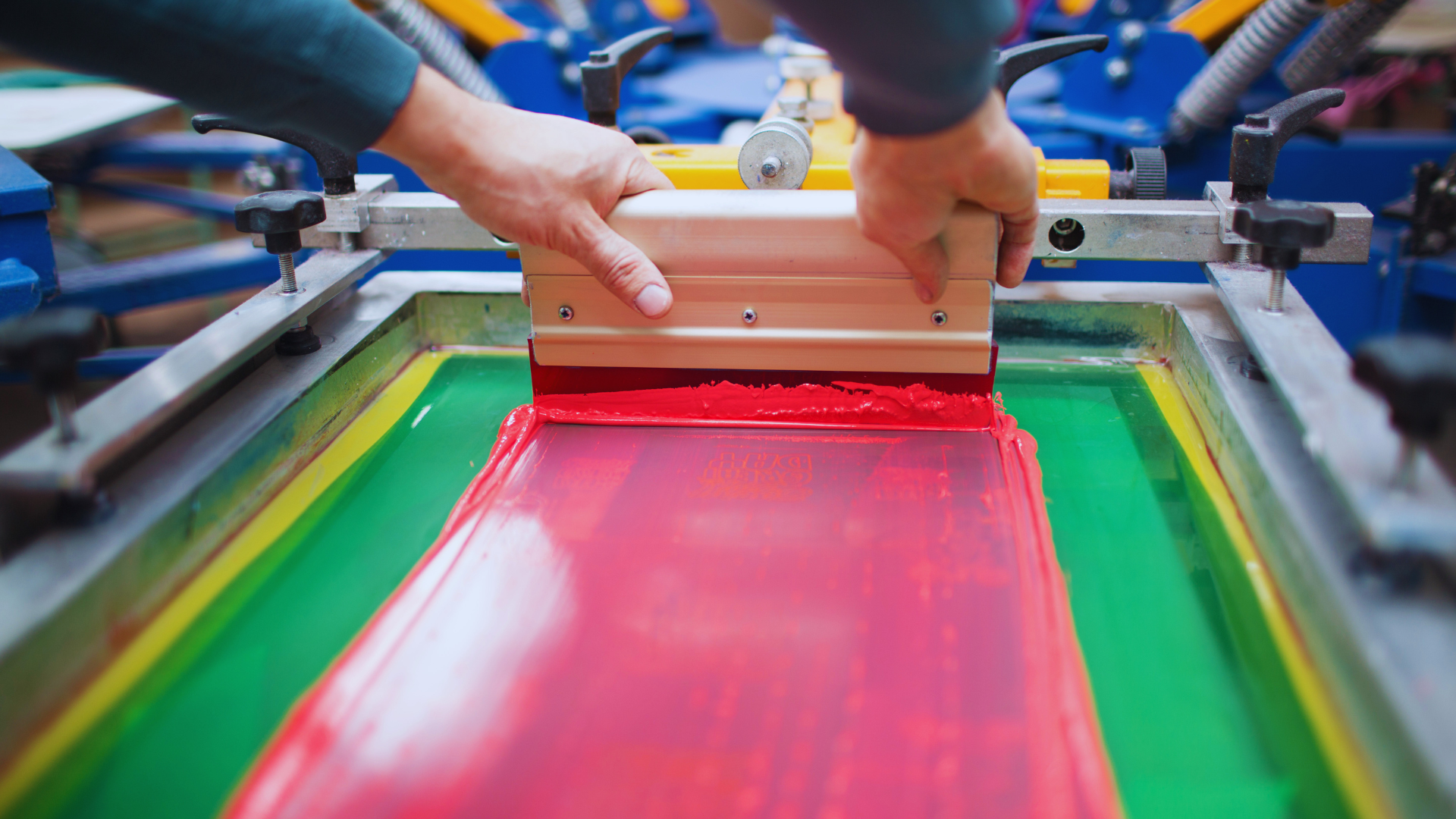 Screen Printing Services Carousel Setup